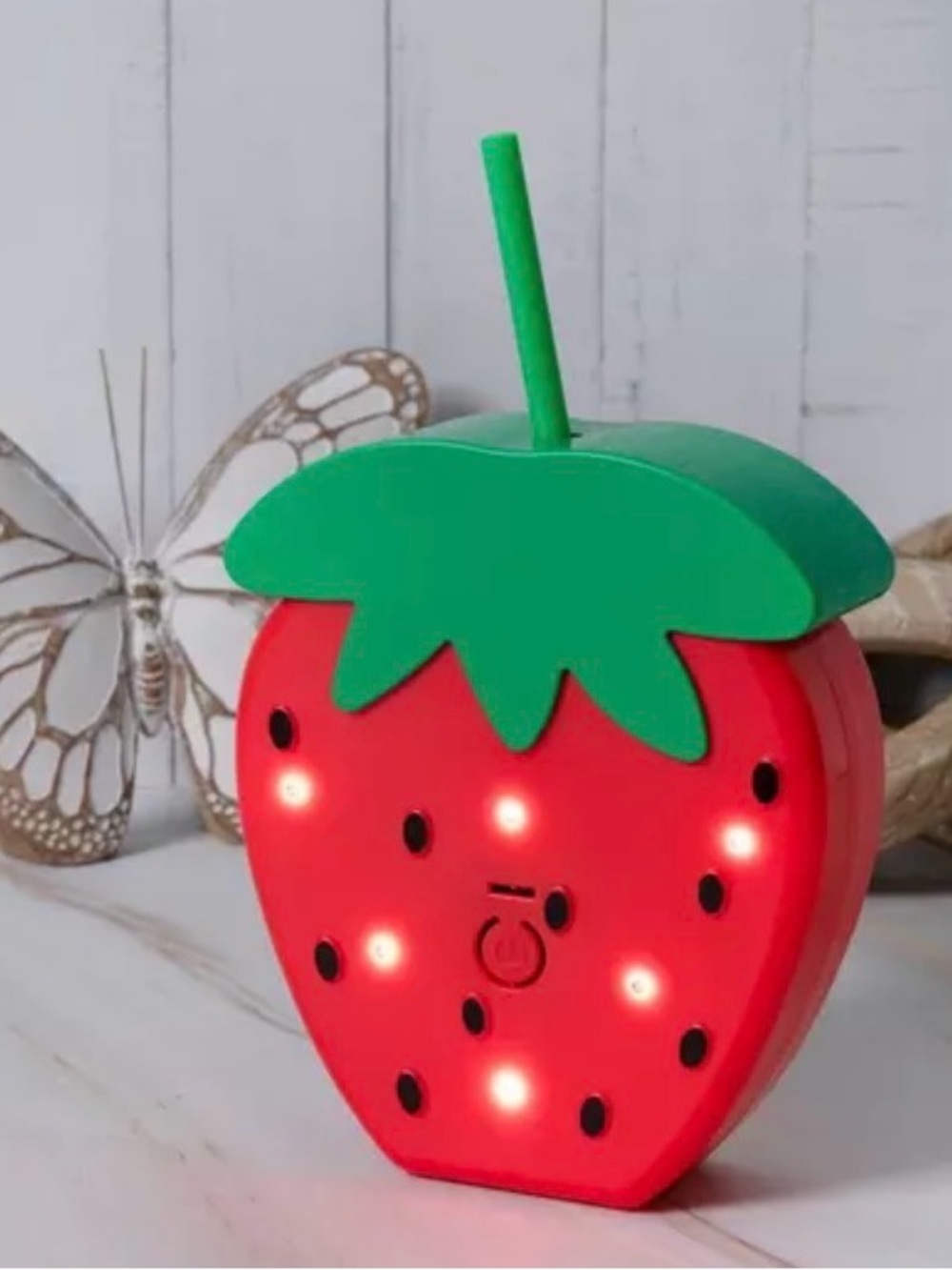 Light Up Strawberry Tumbler NWT